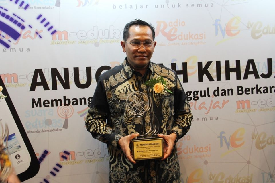 Pemerintah Provinsi Jawa Timur melalui Dinas Pendidikan Provinsi Jawa Timur  Berhasil Meraih Anugerah KiHajar 2019 Untuk Yang Ketiga Kalinya